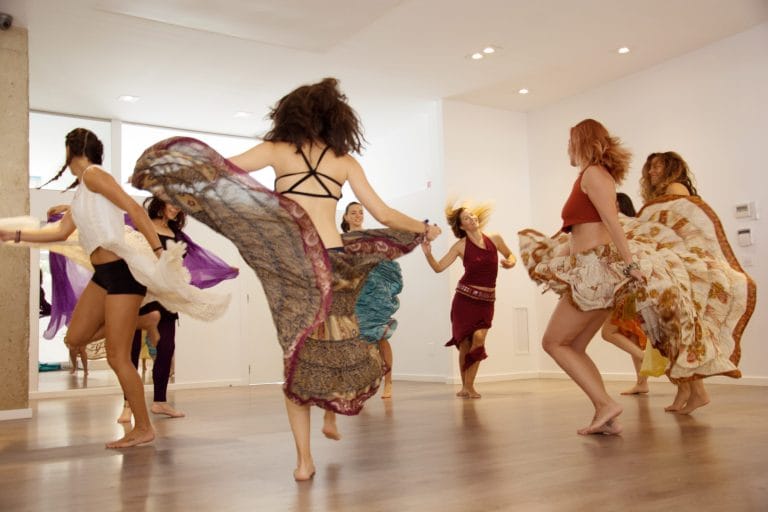 Taller «Mujer en movimiento & aromas»